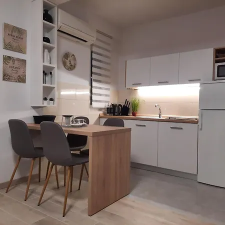 Nives By Interhome Apartman